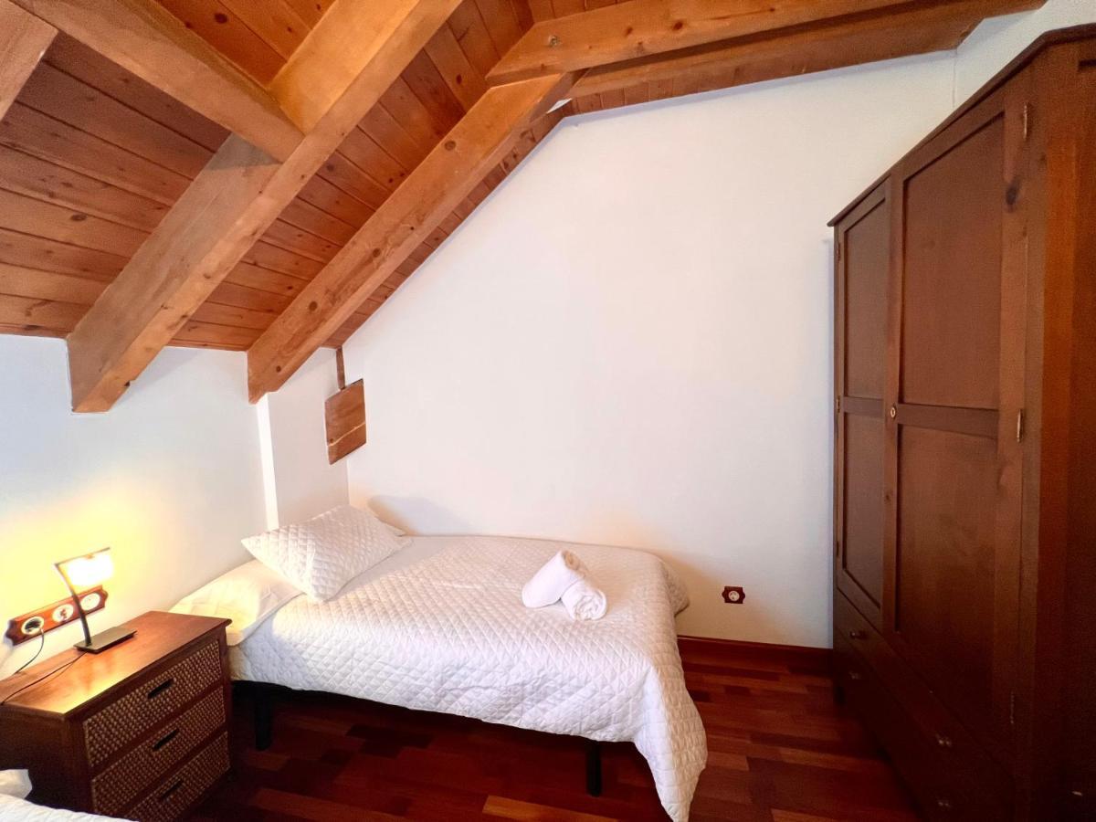 Apartament La Noguera - L'Amfitriona Rialp Exterior foto