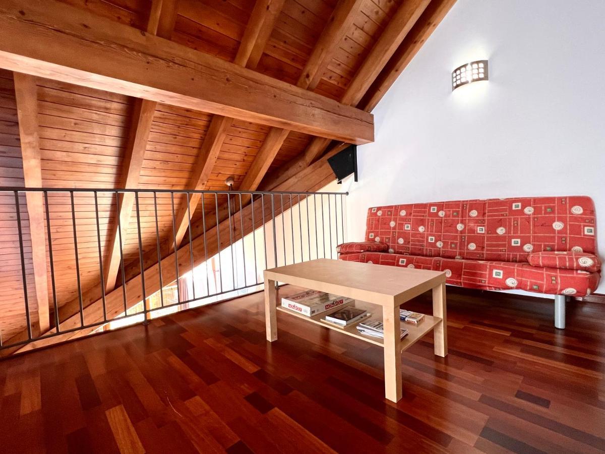 Apartament La Noguera - L'Amfitriona Rialp Exterior foto